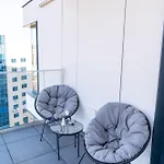 Metropolitan Luxe