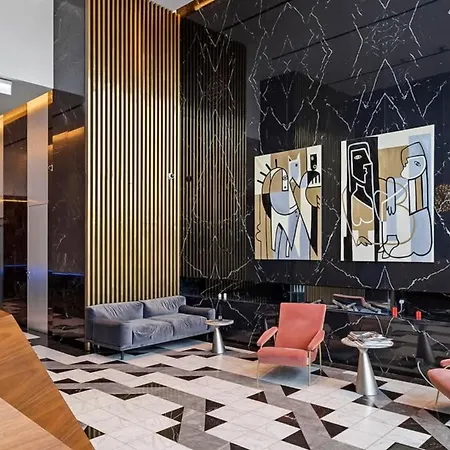 Metropolitan Luxe