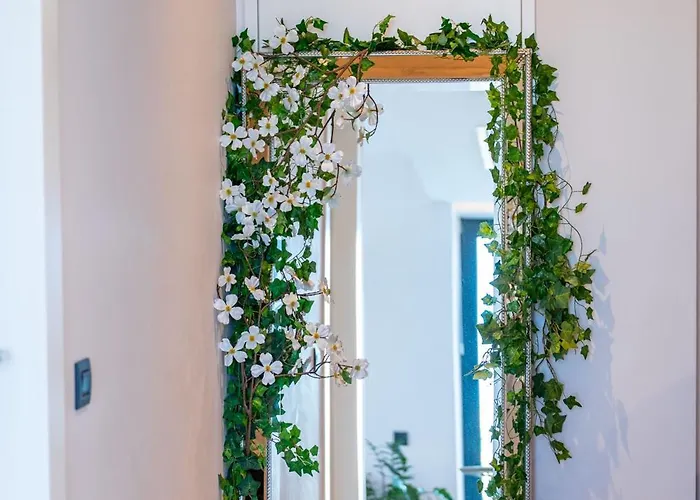 Metropolitan Luxe Apartment