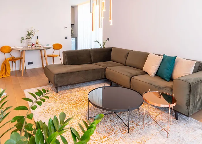 Metropolitan Luxe