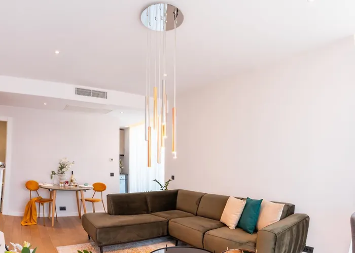 Metropolitan Luxe * Bucureşti