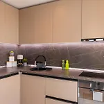 Metropolitan Luxe *