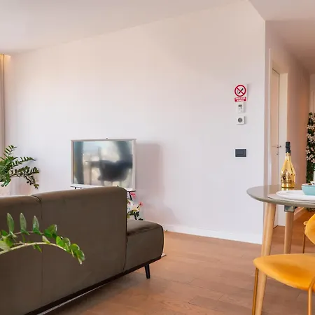 Metropolitan Luxe