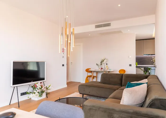 Metropolitan Luxe